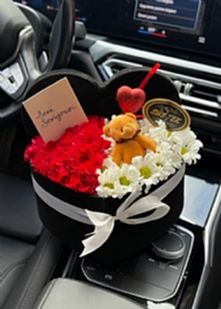 Kalp Kutuda Tatl� Karanfil Papatya Ay�c�k Hediye